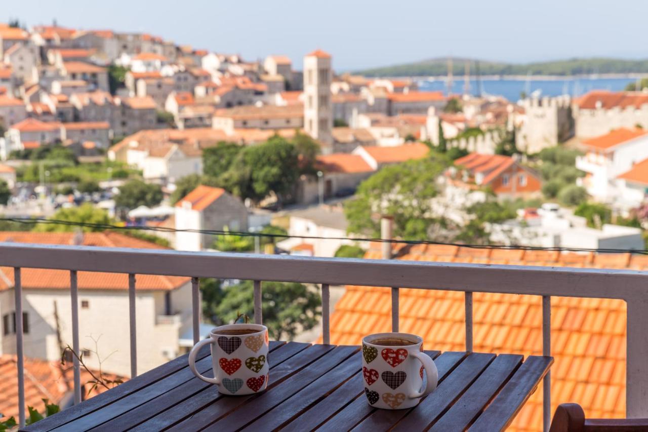 Guest House Vuljan Hvar Town Bagian luar foto